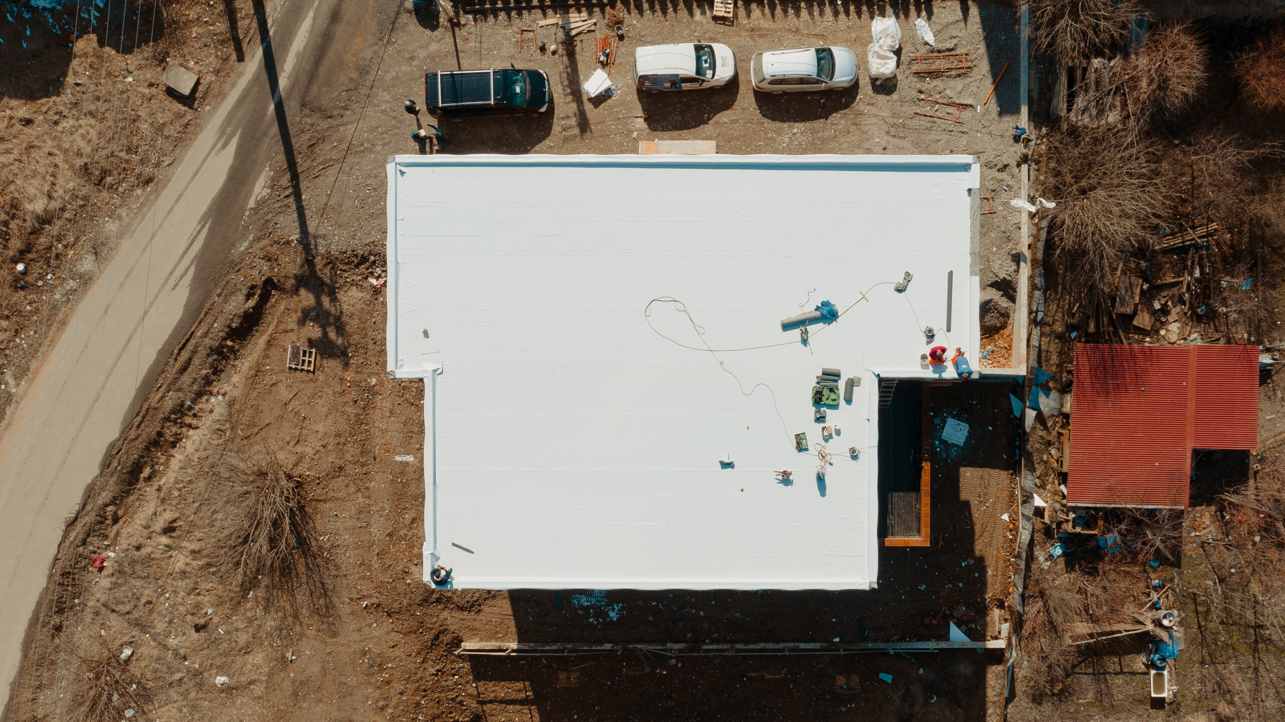 Commercial Building with Flat Roof Wichita KS